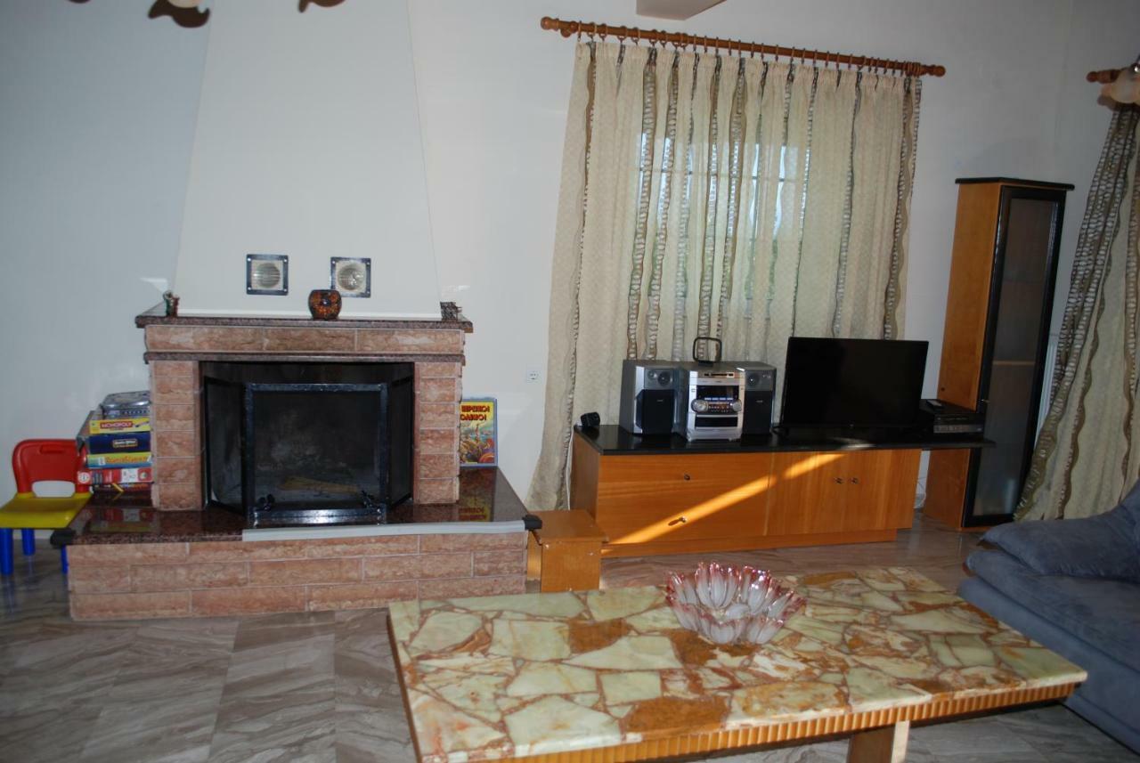 Nikitas Apartment Kanali  Bagian luar foto