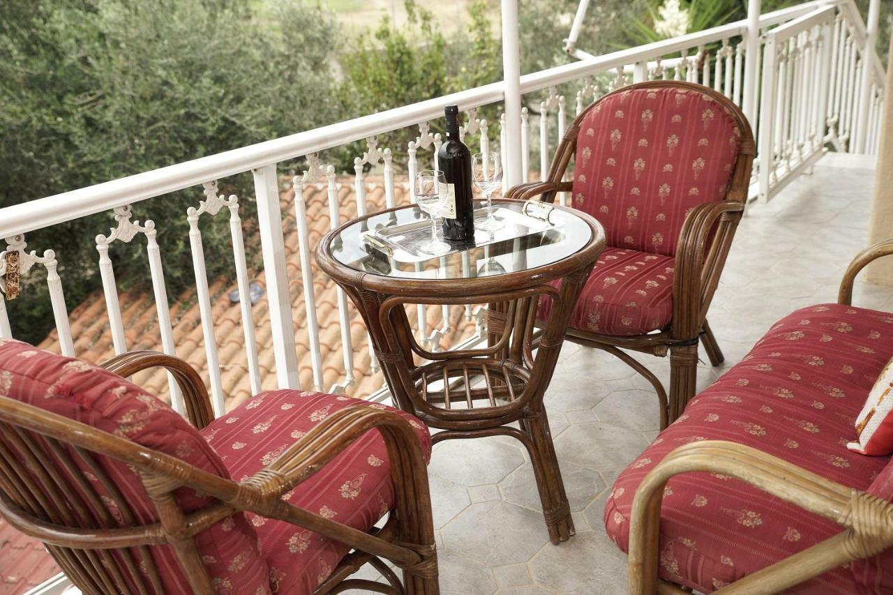 Nikitas Apartment Kanali  Bagian luar foto